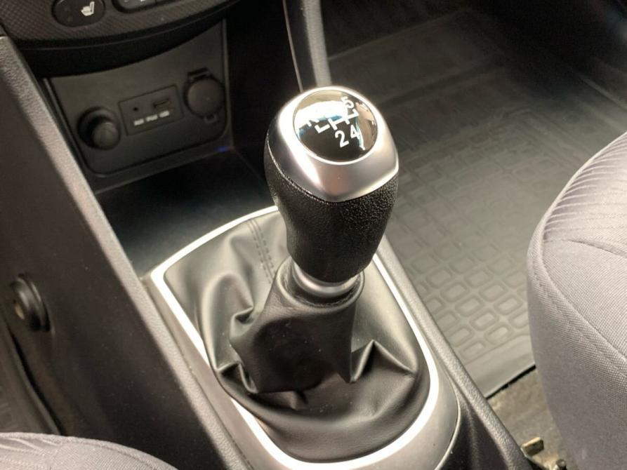 Hyundai Solaris I Ростов-на-Дону  - изображение 14