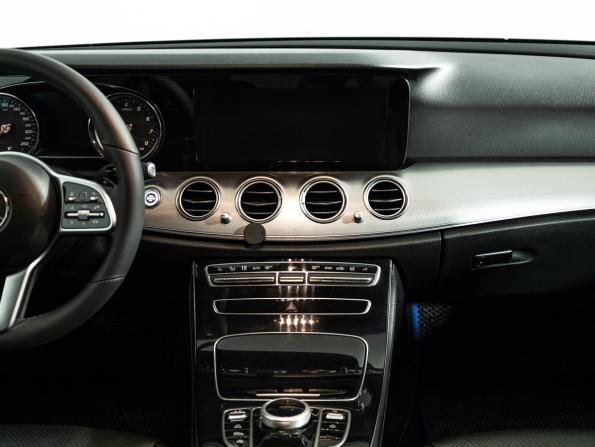 Mercedes-Benz E-Класс V (W213 S213 C238) с пробегом 2020 года, цена 2 200 000 рублей, 77162 км, седан, Автокод Объявления