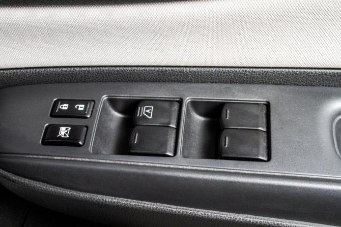 Nissan Note II Рестайлинг с пробегом 2020 года, цена 1 349 000 рублей, 37500 км, хэтчбек, Автокод Объявления
