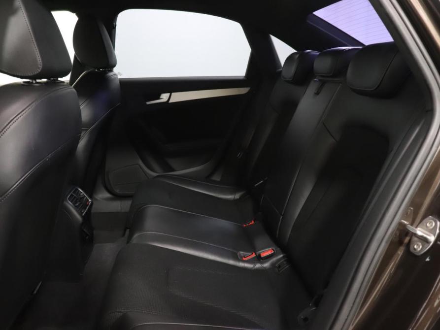 Audi A4 IV (B8) Москва  - изображение 10