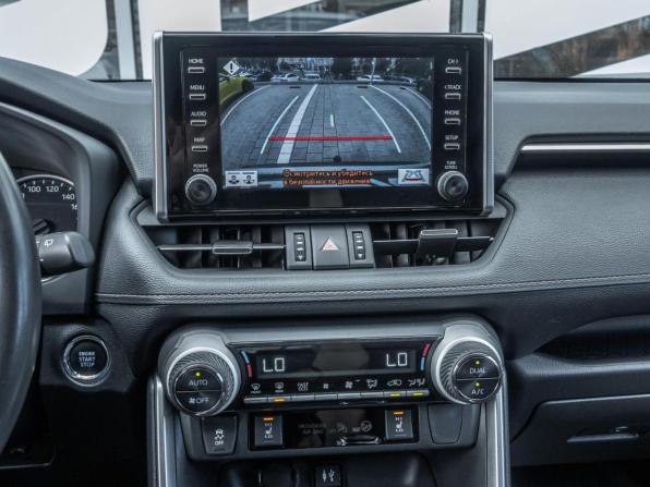 Toyota RAV4 V (XA50) с пробегом 2020 года, цена 3 930 000 рублей, 61650 км, внедорожник, Автокод Объявления