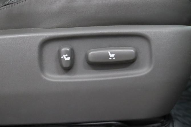 Toyota Land Cruiser Prado 120 Series Рестайлинг с пробегом 2008 года, цена 2 075 750 рублей, 280333 км, внедорожник, Автокод Объявления
