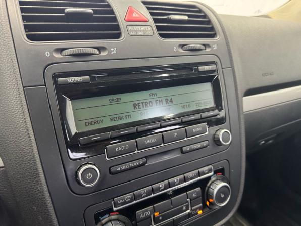 Volkswagen Jetta V с пробегом 2010 года, цена 889 000 рублей, 107935 км, седан, Автокод Объявления
