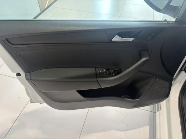Volkswagen Polo VI с пробегом 2021 года, цена 1 479 000 рублей, 75053 км, лифтбек, Автокод Объявления