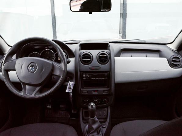 Renault Duster I Рестайлинг с пробегом 2015 года, цена 1 050 000 рублей, 53245 км, внедорожник, Автокод Объявления