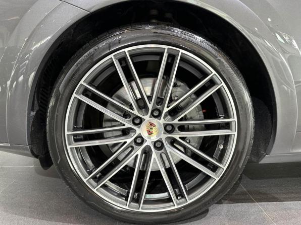 Porsche Cayenne III с пробегом 2019 года, цена 6 690 000 рублей, 106731 км, внедорожник, Автокод Объявления