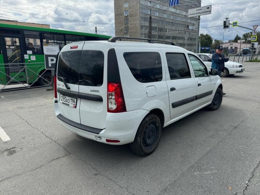 Lada (ВАЗ) Largus I Екатеринбург  - изображение 3