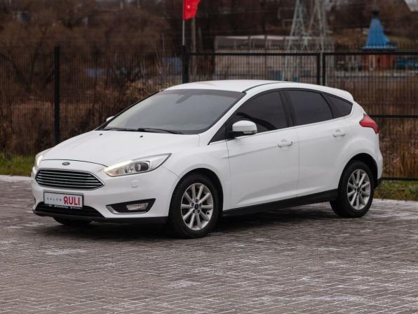Ford Focus III Рестайлинг с пробегом 2016 года, цена 940 000 рублей, 173698 км, хэтчбек, Автокод Объявления