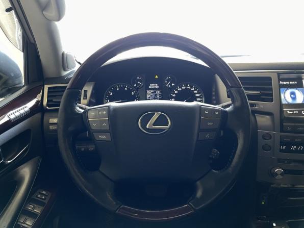 Lexus LX III Рестайлинг с пробегом 2015 года, цена 4 920 000 рублей, 218329 км, внедорожник, Автокод Объявления