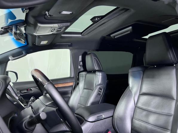 Toyota Alphard III с пробегом 2016 года, цена 3 350 000 рублей, 183410 км, минивэн, Автокод Объявления
