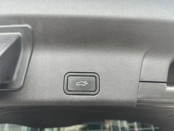 Geely Atlas Pro с пробегом 2023 года, цена 2 000 000 рублей, 63201 км, внедорожник, Автокод Объявления
