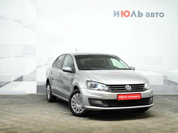 Volkswagen Polo V Рестайлинг с пробегом 2018 года, цена 850 000 рублей, 238509 км, седан, Автокод Объявления