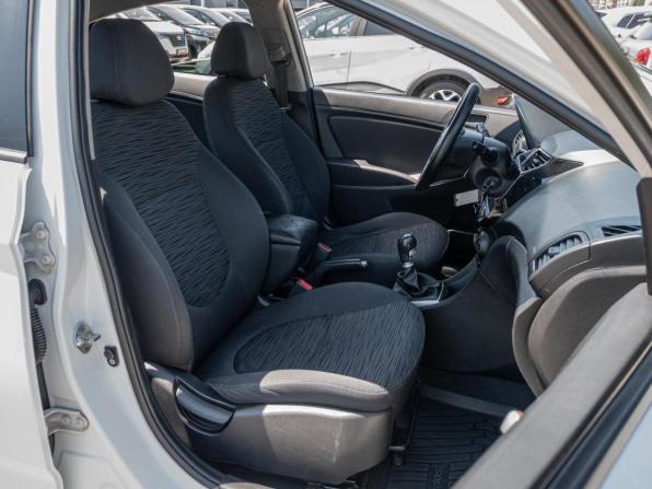Hyundai Solaris I Рестайлинг с пробегом 2014 года, цена 730 000 рублей, 242412 км, седан, Автокод Объявления