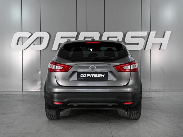 Nissan Qashqai II с пробегом 2018 года, цена 1 949 000 рублей, 82311 км, внедорожник, Автокод Объявления
