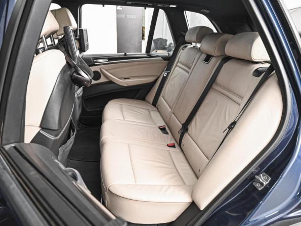 BMW X5 II (E70) Рестайлинг с пробегом 2011 года, цена 2 629 000 рублей, 197597 км, внедорожник, Автокод Объявления
