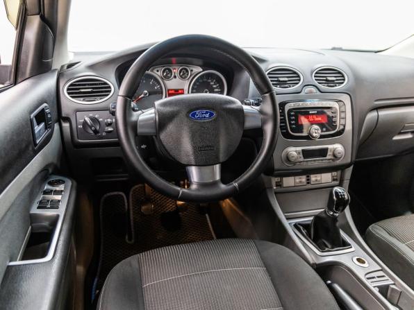 Ford Focus II Рестайлинг с пробегом 2009 года, цена 588 000 рублей, 222210 км, хэтчбек, Автокод Объявления