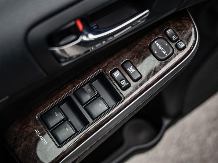 Toyota Camry VII (XV50) Рестайлинг 2 Волгоград  - изображение 16
