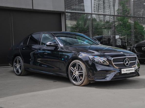 Mercedes-Benz E-Класс V (W213 S213 C238) с пробегом 2017 года, цена 3 570 000 рублей, 77294 км, седан, Автокод Объявления