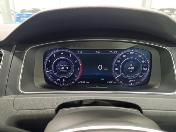 Volkswagen Golf VII с пробегом 2017 года, цена 1 560 000 рублей, 83464 км, универсал, Автокод Объявления