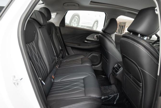 Новый Chery Arrizo 8 2025 года, цена 3 275 000 рублей, седан, Автокод Объявления