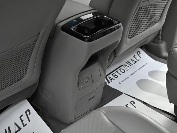Kia Carnival III с пробегом 2018 года, цена 1 649 000 рублей, 81810 км, минивэн, Автокод Объявления