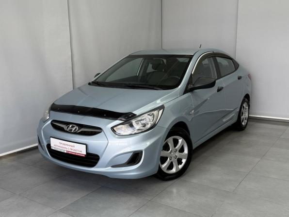 Hyundai Solaris I с пробегом 2013 года, цена 800 000 рублей, 56055 км, седан, Автокод Объявления