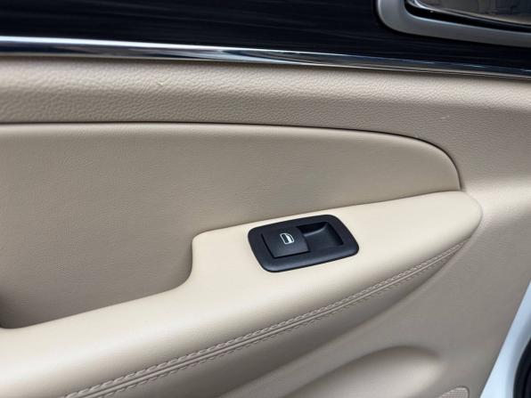 Jeep Grand Cherokee IV (WK2) Рестайлинг с пробегом 2018 года, цена 3 475 000 рублей, 63980 км, внедорожник, Автокод Объявления
