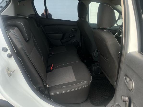 Renault Sandero II Рестайлинг с пробегом 2021 года, цена 1 150 000 рублей, 70238 км, хэтчбек, Автокод Объявления