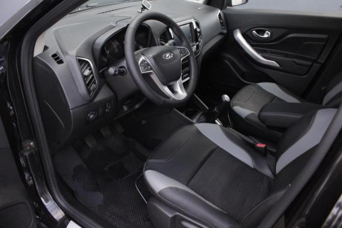 Lada (ВАЗ) XRAY I с пробегом 2018 года, цена 1 050 000 рублей, 122529 км, хэтчбек, Автокод Объявления