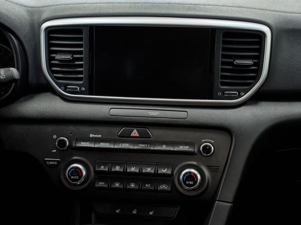 Kia Sportage IV Рестайлинг с пробегом 2020 года, цена 2 448 000 рублей, 49752 км, внедорожник, Автокод Объявления
