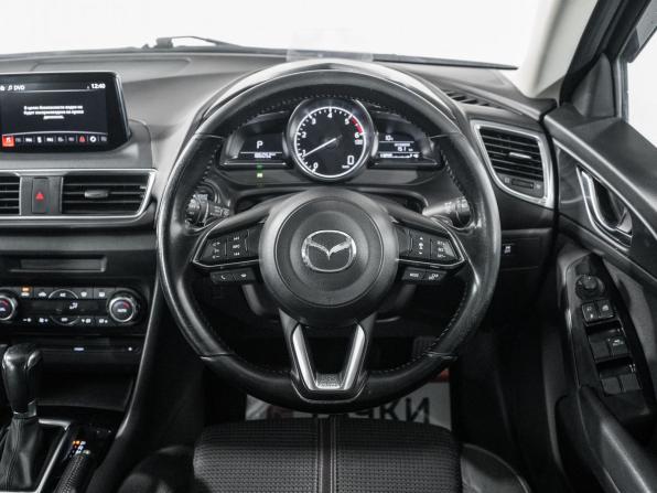 Mazda Axela III Рестайлинг с пробегом 2017 года, цена 1 130 000 рублей, 186052 км, хэтчбек, Автокод Объявления
