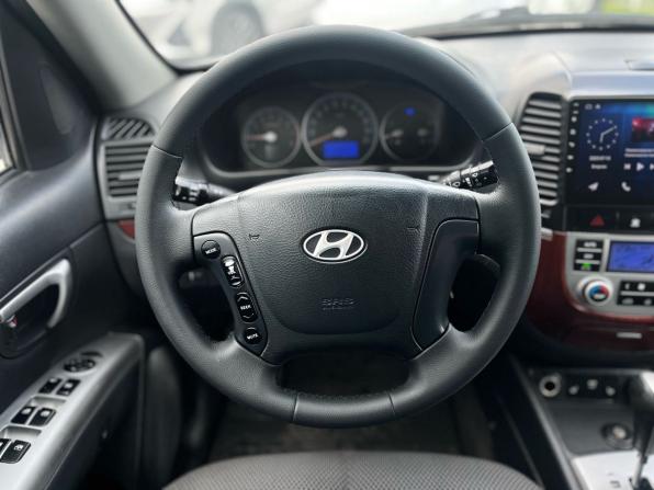 Hyundai Santa Fe II с пробегом 2008 года, цена 760 000 рублей, 306262 км, внедорожник, Автокод Объявления