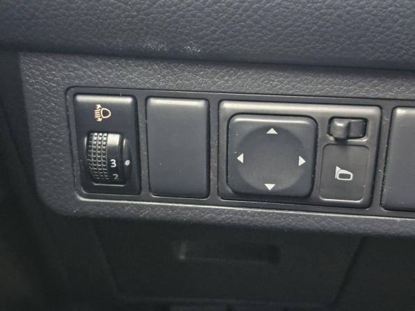 Nissan Tiida I с пробегом 2008 года, цена 599 000 рублей, 207606 км, хэтчбек, Автокод Объявления