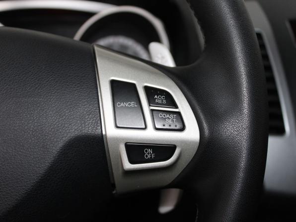 Mitsubishi Outlander II с пробегом 2008 года, цена 1 059 900 рублей, 240675 км, внедорожник, Автокод Объявления