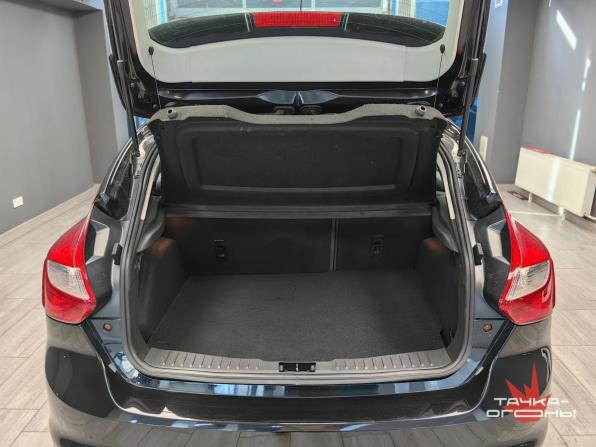 Ford Focus III с пробегом 2014 года, цена 845 000 рублей, 148000 км, хэтчбек, Автокод Объявления