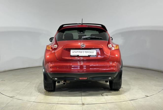 Nissan Juke I с пробегом 2011 года, цена 900 000 рублей, 181242 км, внедорожник, Автокод Объявления