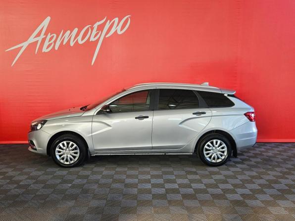 Lada (ВАЗ) Vesta I с пробегом 2021 года, цена 1 070 000 рублей, 81639 км, универсал, Автокод Объявления