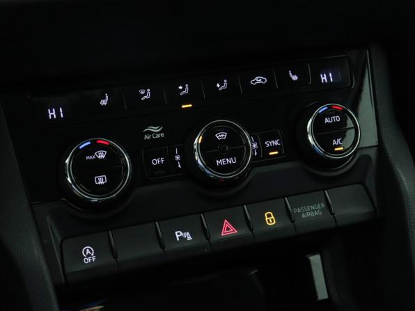 Skoda Karoq I с пробегом 2020 года, цена 2 280 000 рублей, 116065 км, внедорожник, Автокод Объявления