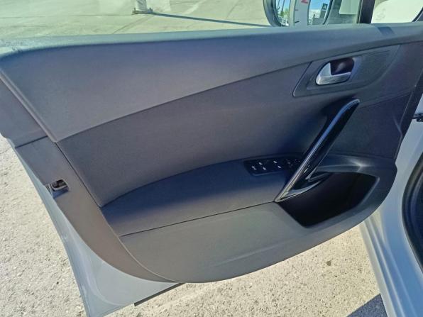 Peugeot 508 I с пробегом 2012 года, цена 624 995 рублей, 131189 км, седан, Автокод Объявления