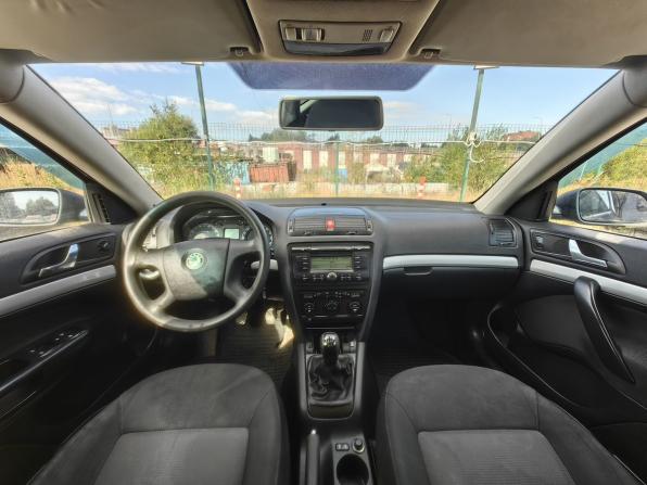 Skoda Octavia II (A5) с пробегом 2008 года, цена 329 000 рублей, 344286 км, лифтбек, Автокод Объявления