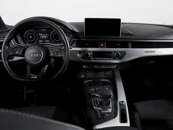 Audi A5 II (F5) с пробегом 2018 года, цена 3 600 000 рублей, 90510 км, лифтбек, Автокод Объявления