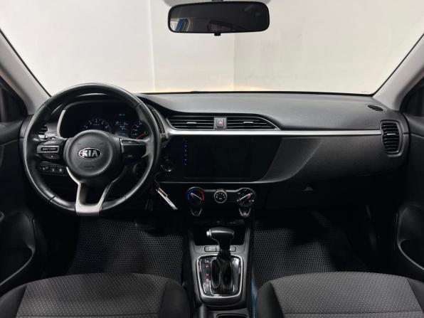Kia Rio IV Рестайлинг с пробегом 2021 года, цена 1 640 000 рублей, 113422 км, седан, Автокод Объявления