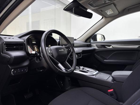 Haval Jolion I с пробегом 2023 года, цена 1 820 000 рублей, 48857 км, внедорожник, Автокод Объявления