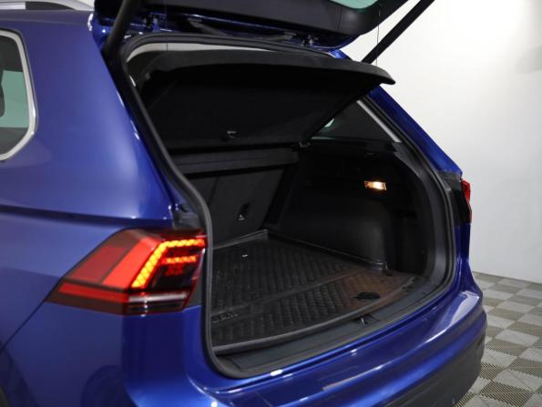 Volkswagen Tiguan II с пробегом 2018 года, цена 2 149 000 рублей, 116695 км, внедорожник, Автокод Объявления