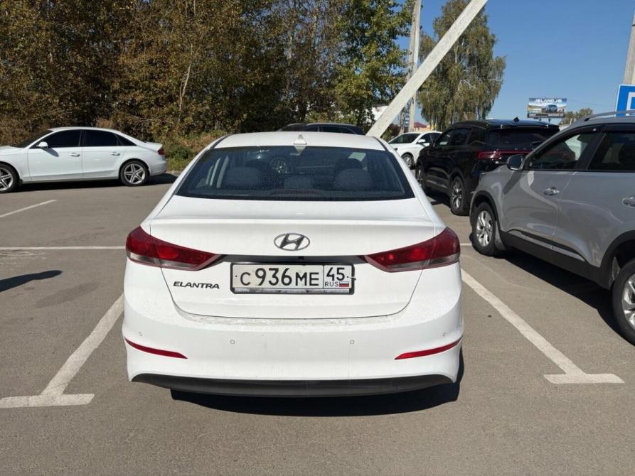 Hyundai Elantra VI (AD) Курган  - изображение 1