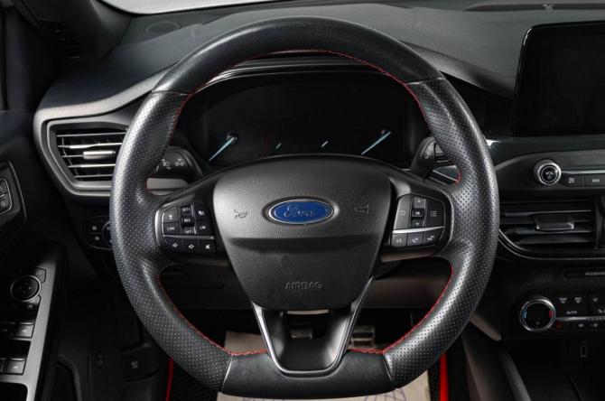 Ford Focus IV с пробегом 2020 года, цена 2 049 000 рублей, 132000 км, хэтчбек, Автокод Объявления