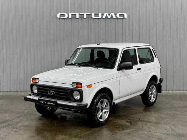 Lada (ВАЗ) Niva Legend с пробегом 2024 года, цена 977 000 рублей, 2900 км, внедорожник, Автокод Объявления