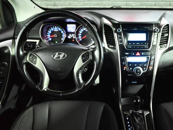 Hyundai i30 II с пробегом 2013 года, цена 1 050 000 рублей, 175336 км, хэтчбек, Автокод Объявления