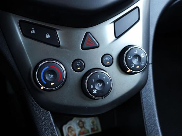 Chevrolet Aveo II с пробегом 2014 года, цена 829 000 рублей, 106730 км, хэтчбек, Автокод Объявления