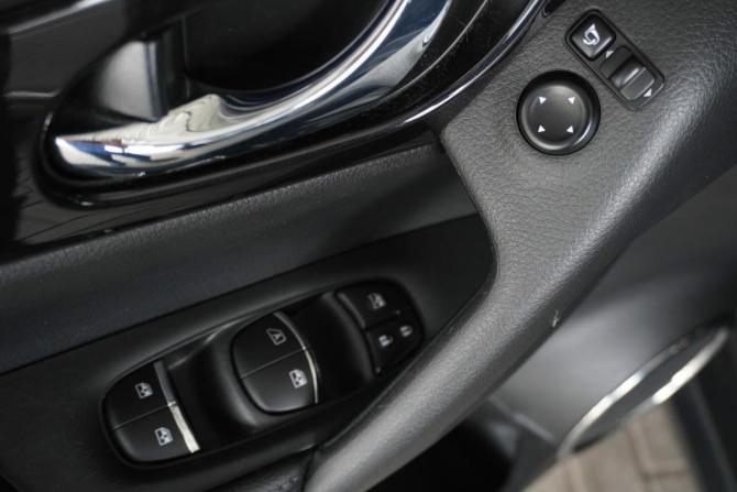 Nissan X-Trail III Рестайлинг с пробегом 2022 года, цена 3 199 000 рублей, 31790 км, внедорожник, Автокод Объявления